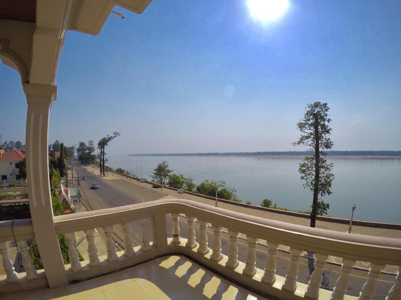 Hengheng II Guest House Kratie Ngoại thất bức ảnh
