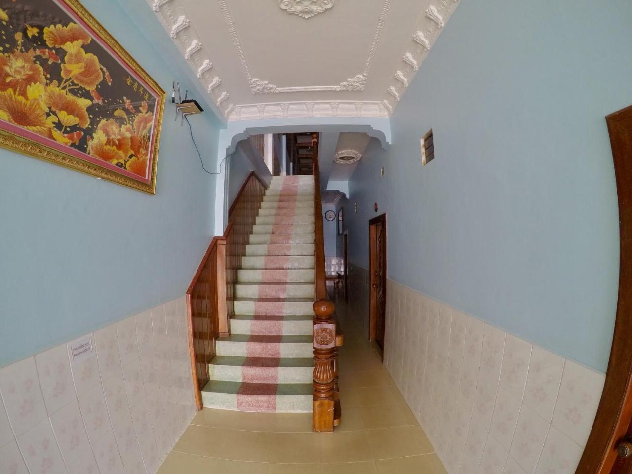 Hengheng II Guest House Kratie Ngoại thất bức ảnh
